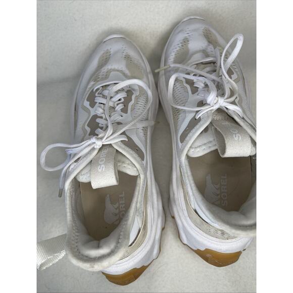 Sorel Women's Kinetic Breakthru Tech Sneaker Size 6 White Athletic Platform Shoe - Picture 6 of 8